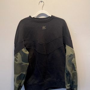 adidas Originals Men's Camo 3-Stripes Crewneck